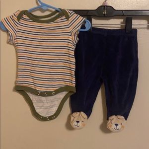 Baby shirt and bottoms